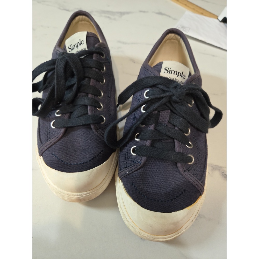 Simple Shoes SLO Navy Blue Canvas Sneakers Low Top Men's 6 Women's 8